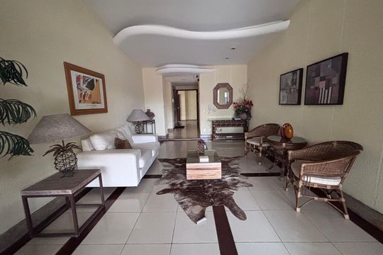 Área comum de apartamento à venda com 3 quartos, 100m² em R. Bandeirantes, Rio de Janeiro