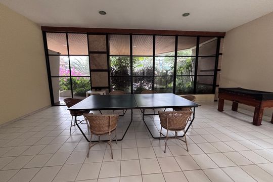 Área comum de apartamento à venda com 3 quartos, 100m² em R. Bandeirantes, Rio de Janeiro