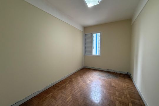 Quarto 1 de kitnet/studio à venda com 2 quartos, 67m² em Santa Ifigênia, São Paulo