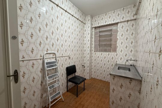 Cozinha de kitnet/studio à venda com 2 quartos, 67m² em Santa Ifigênia, São Paulo