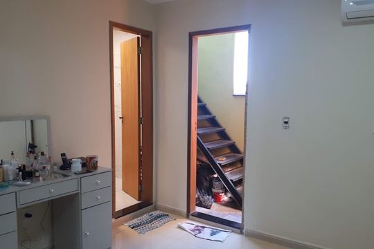 Casa à venda com 3 quartos, 114m² em Rocha Miranda, Rio de Janeiro