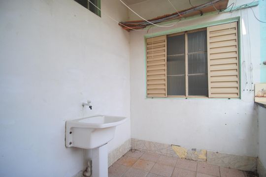 Área de Serviço de apartamento para alugar com 2 quartos, 75m² em Primor, Sapucaia do Sul