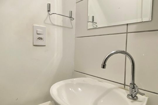 Banheiro  de apartamento para alugar com 2 quartos, 43m² em Jardim Brasilia, São Paulo