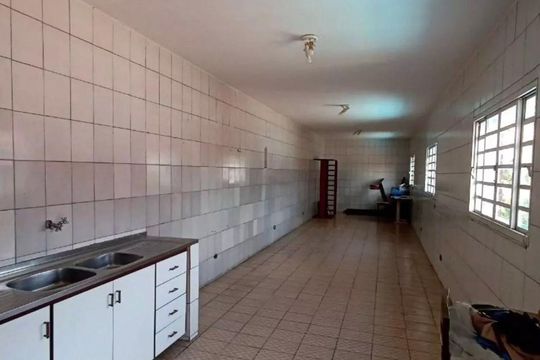 Cozinha de casa de condomínio para alugar com 3 quartos, 340m² em Jardim Belizário, Cotia
