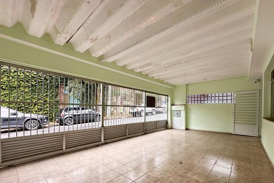 Garagem de casa para alugar com 3 quartos, 120m² em Vila Dayse, São Bernardo do Campo