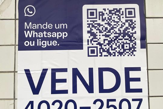 Placa  de apartamento à venda com 2 quartos, 45m² em Conjunto Habitacional Padre Manoel da Nobrega, São Paulo
