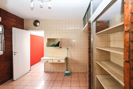 Cozinha de casa para alugar com 4 quartos, 250m² em Cambuci, São Paulo