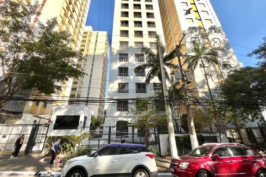 Fachada de apartamento à venda com 3 quartos, 128m² em Vila Clementino, São Paulo