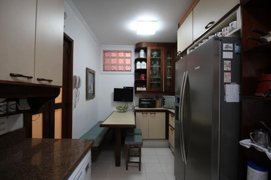 Cozinha de casa para alugar com 3 quartos, 170m² em Jardim Ampliacao, São Paulo