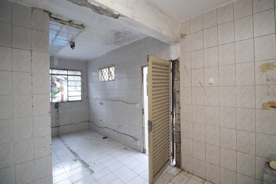Casa para alugar com 4 quartos, 1200m² em Tucuruvi, São Paulo