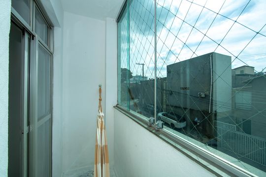 Varanda do Quarto 3 de apartamento à venda com 3 quartos, 90m² em Alto dos Pinheiros, Belo Horizonte