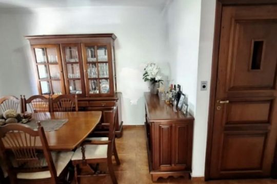 Casa à venda com 4 quartos, 289m² em Vila Carrão, São Paulo
