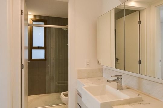 Banheiro Social de apartamento à venda com 2 quartos, 132m² em Santo Agostinho, Belo Horizonte
