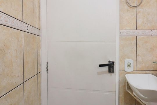 Banheiro Social de apartamento à venda com 2 quartos, 42m² em Baeta Neves, São Bernardo do Campo