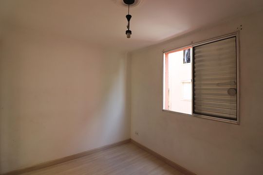 Quarto 1 de apartamento à venda com 2 quartos, 42m² em Baeta Neves, São Bernardo do Campo