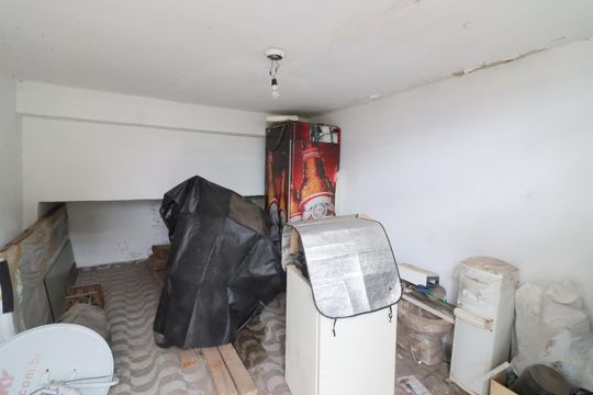 Garagem de casa à venda com 3 quartos, 170m² em Km 18, Osasco