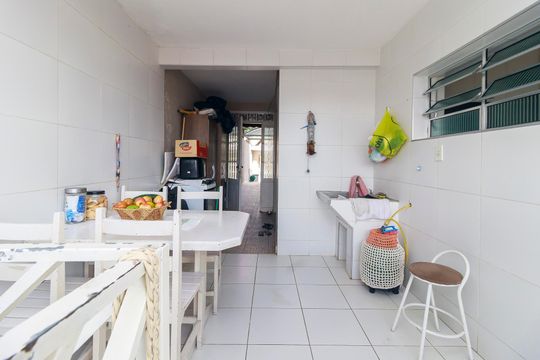 Área de Serviço de casa à venda com 3 quartos, 216m² em Jardim Casablanca, São Paulo