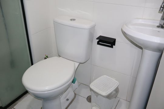 Banheiro de apartamento à venda com 2 quartos, 35m² em Vila Ema, São Paulo