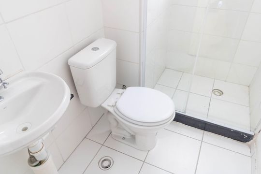Banheiro de apartamento à venda com 2 quartos, 50m² em Campo grande , Rio de Janeiro