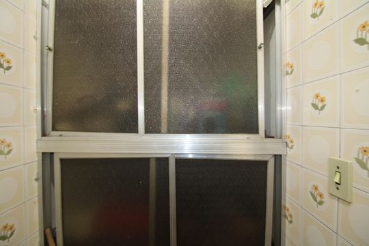 Banheiro 2 de casa à venda com 2 quartos, 130m² em Jardim São Paulo, São Paulo