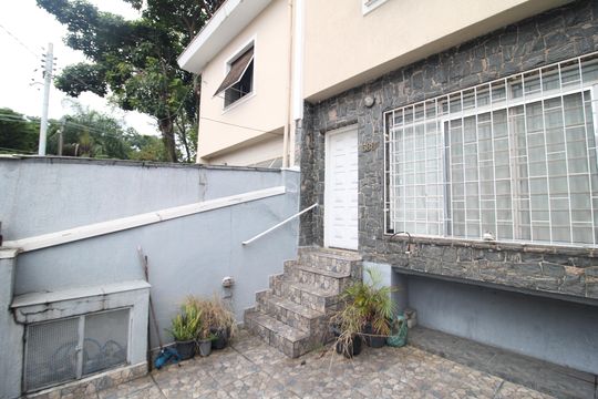 Garagem de casa à venda com 2 quartos, 130m² em Jardim São Paulo, São Paulo