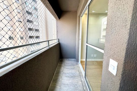 Varanda de apartamento à venda com 2 quartos, 45m² em Jardim São Luís, São Paulo