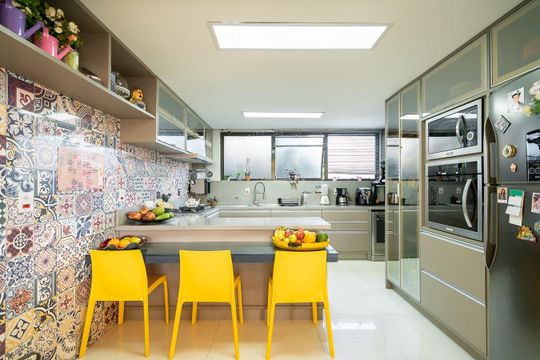 Cozinha de apartamento à venda com 3 quartos, 211m² em Auxiliadora, Porto Alegre