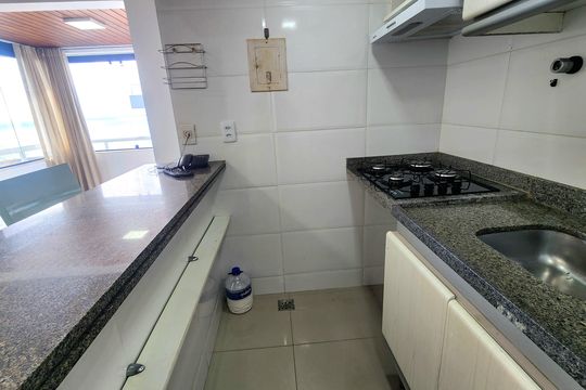Cozinha  de apartamento para alugar com 1 quarto, 50m² em Campo Grande, Salvador