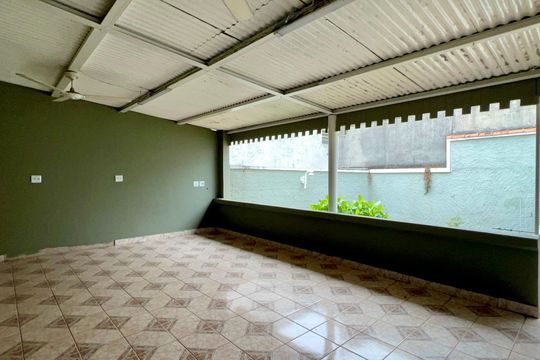 Área comum de casa para alugar com 3 quartos, 300m² em Vila Madalena, São Paulo
