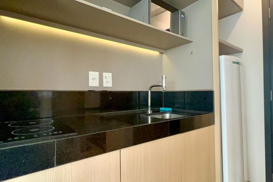 Cozinha de kitnet/studio para alugar com 1 quarto, 20m² em Pinheiros, São Paulo