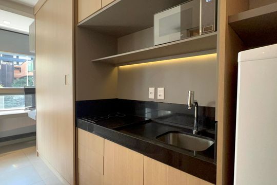Cozinha de kitnet/studio para alugar com 1 quarto, 20m² em Pinheiros, São Paulo