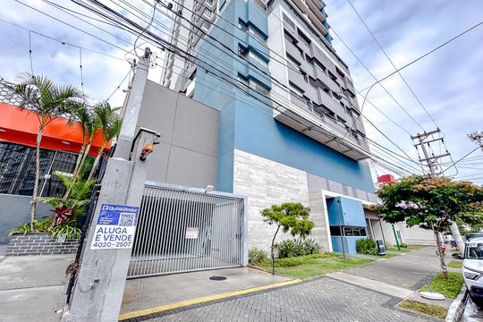 Fachada com Plaquinha de kitnet/studio à venda com 1 quarto, 27m² em Chácara Seis de Outubro, São Paulo