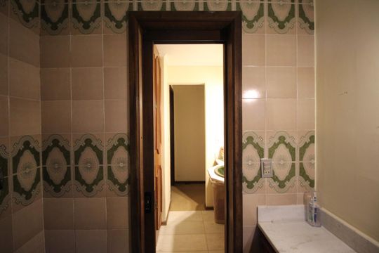 Banheiro 2 de casa à venda com 5 quartos, 388m² em Chácara das Pedras, Porto Alegre