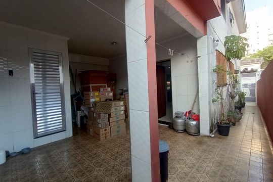 Área Externa de casa à venda com 2 quartos, 170m² em Vila Carlos de Campos, São Paulo