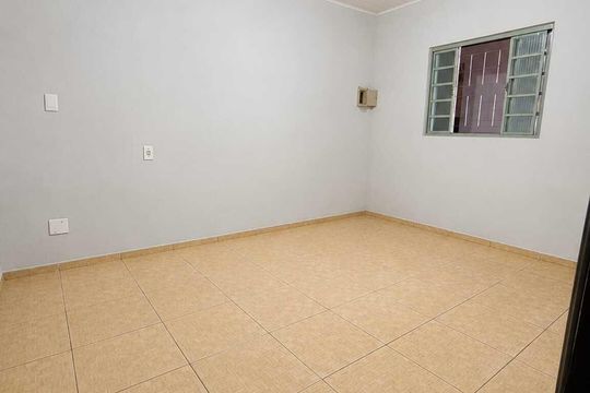 Quarto de casa de condomínio para alugar com 3 quartos, 112m² em QR 514, Brasília