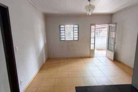 Sala de casa de condomínio para alugar com 3 quartos, 112m² em QR 514, Brasília