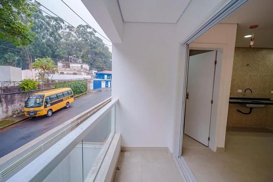 Varanda de casa de condomínio à venda com 3 quartos, 157m² em Rio Pequeno, São Paulo