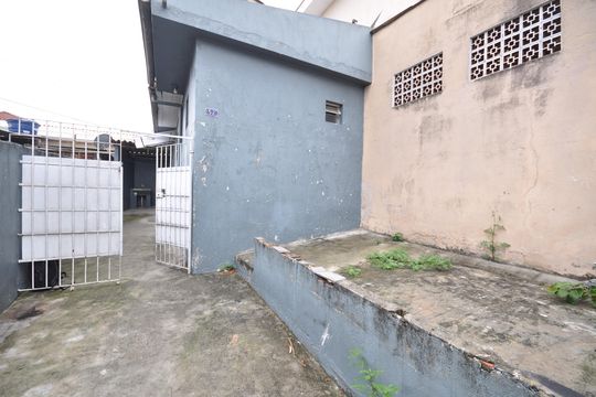 Garagem de casa para alugar com 3 quartos, 230m² em Vila Medeiros, São Paulo