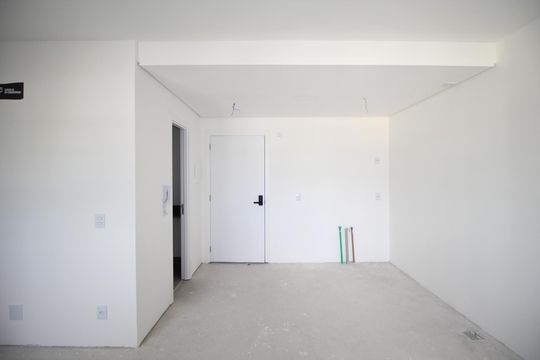 Studio de kitnet/studio à venda com 0 quarto, 30m² em Jardim do Salso, Porto Alegre
