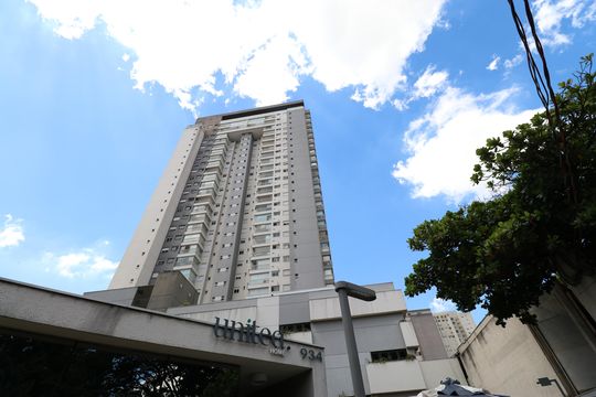 Fachada de apartamento à venda com 3 quartos, 100m² em Parque Industrial Tomas Edson, São Paulo