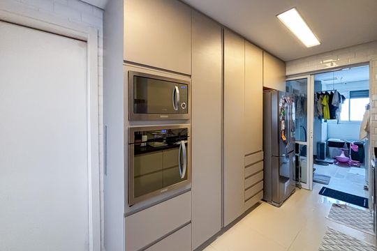 Apartamento à venda com 4 quartos, 253m² em Pinheiros, São Paulo