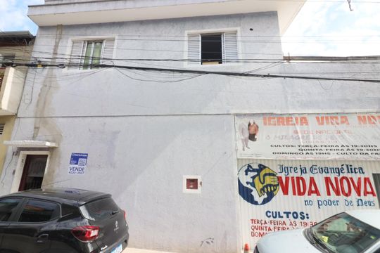 Fachada de casa à venda com 4 quartos, 403m² em Rochdale, Osasco