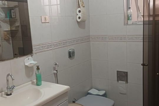 Banheiro de casa à venda com 2 quartos, 160m² em Vila Bonilha, São Paulo