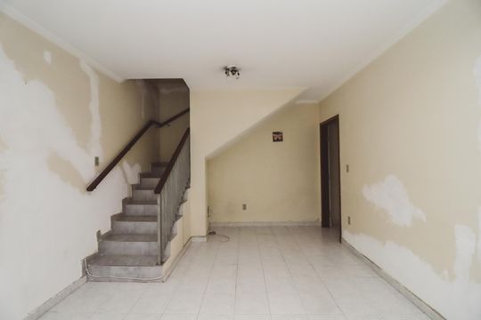 Casa para alugar com 3 quartos, 279m² em Jardim do Colegio (zona Norte), São Paulo