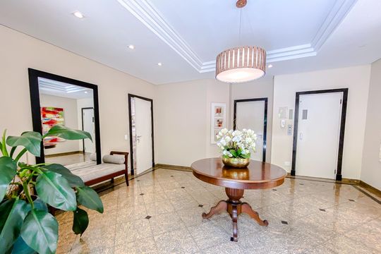 Área comum de apartamento à venda com 4 quartos, 180m² em Vila Mariana, São Paulo