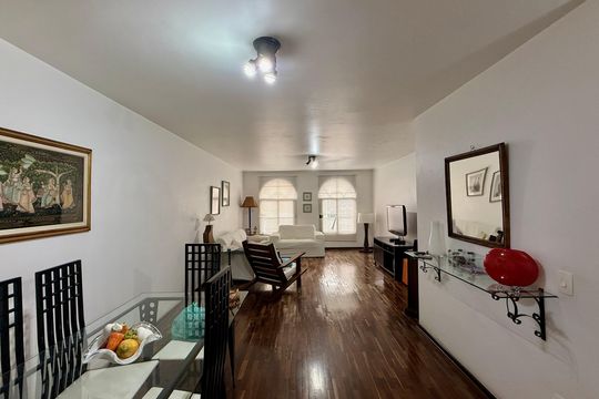 Sala de casa para alugar com 3 quartos, 155m² em Vila Sao Francisco (zona Sul), São Paulo