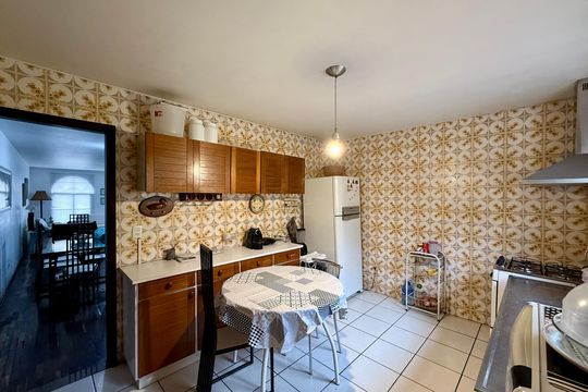 Cozinha  de casa para alugar com 3 quartos, 155m² em Vila Sao Francisco (zona Sul), São Paulo