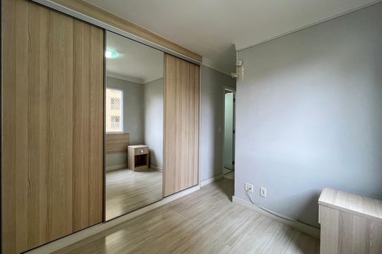 Suite de apartamento para alugar com 3 quartos, 65m² em Jardim Maria Estela, São Paulo