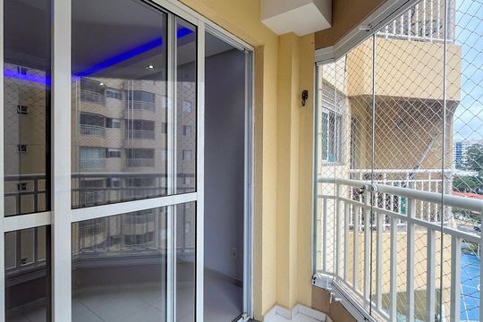 Varanda de apartamento para alugar com 3 quartos, 65m² em Jardim Maria Estela, São Paulo