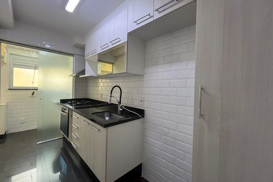 Cozinha de apartamento para alugar com 3 quartos, 65m² em Jardim Maria Estela, São Paulo